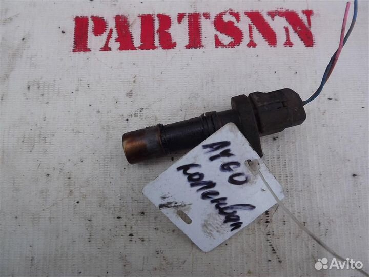 Датчик коленвала Тойота Айго / Яго