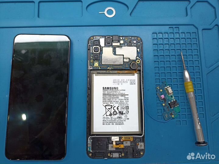 Ремонт сотовых телефонов, планшетов, ноутбуков