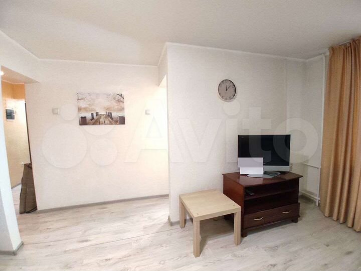 2-к. квартира, 45 м², 2/4 эт.