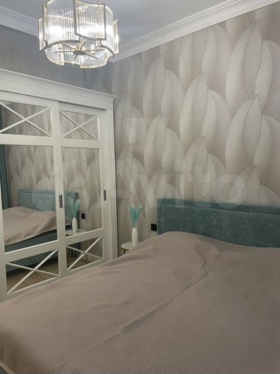 3-к. квартира, 100 м², 3/3 эт.