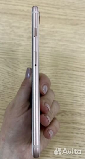 iPhone 8 Plus, 64 ГБ