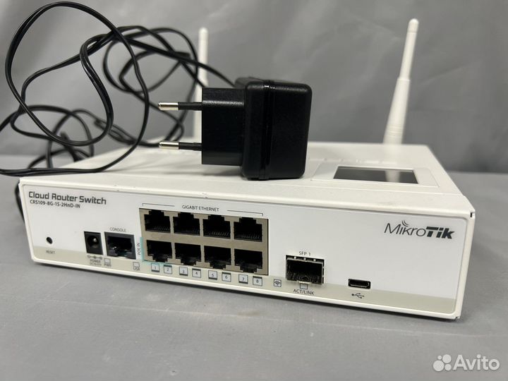 Mikrotik crs109-8g-1s-2hnd-in