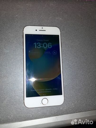 iPhone 8, 64 ГБ