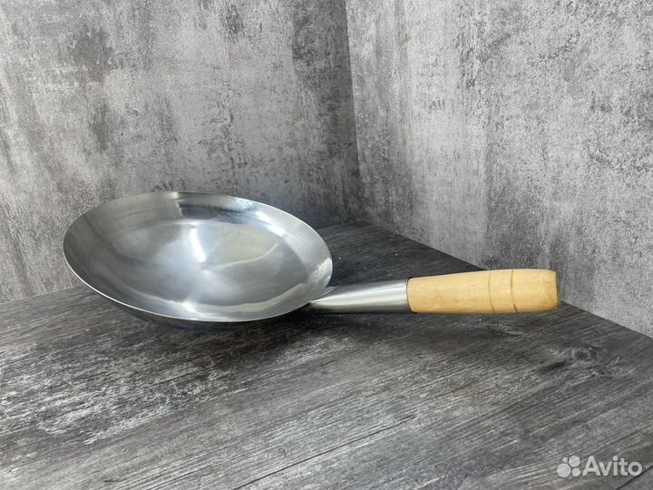 Сковорода Wok