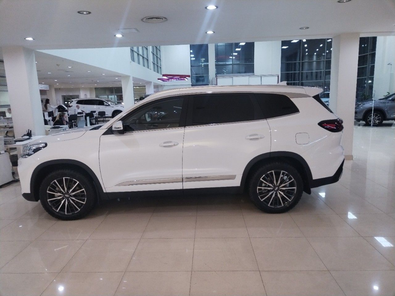 Chery Tiggo 8: фото владельца