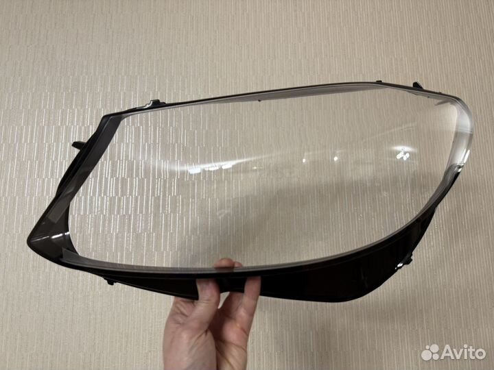 Стекла фар на mercedes 205
