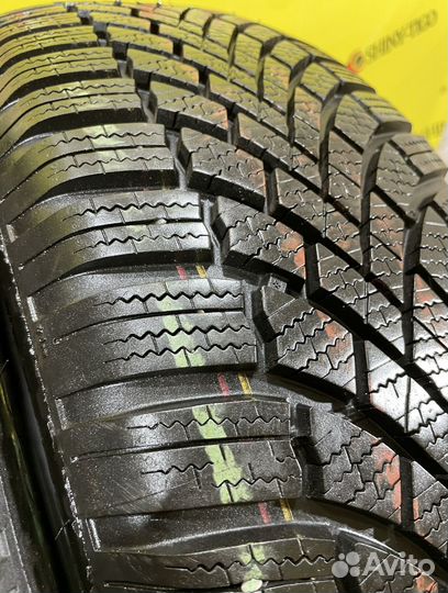 Bridgestone Blizzak LM-005 215/65 R17 103H