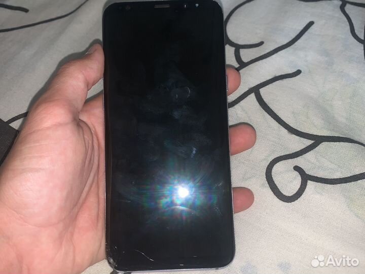 Телефон Samsung galaxy s8 plus