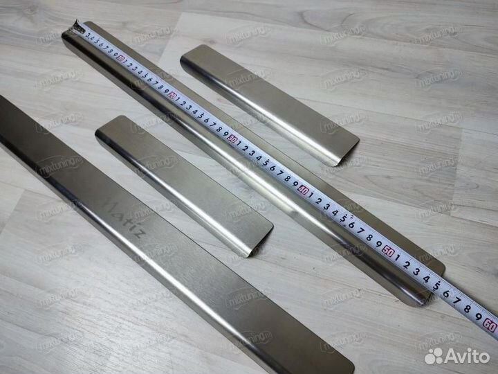 Накладки на пороги 