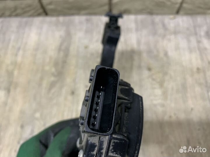 Hyundai Sonata Педаль газа