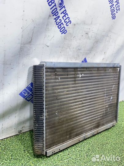 Радиатор охлаждения двигателя Uaz Patriot