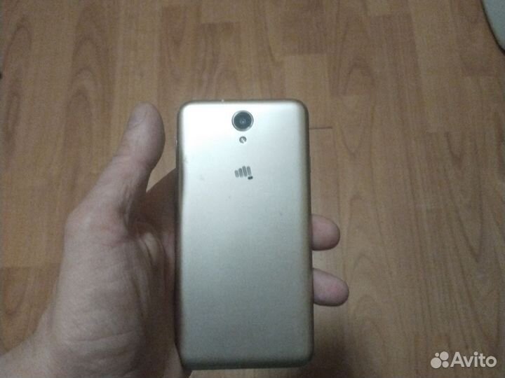 Micromax Q440, 16 ГБ