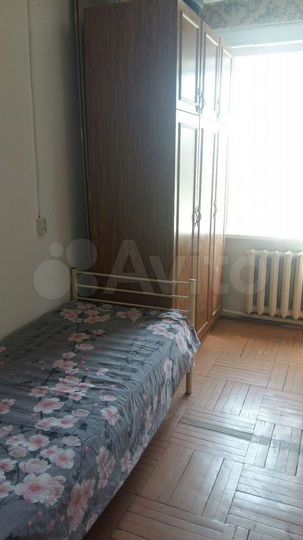 Комната 18 м² в 2-к., 2/2 эт.