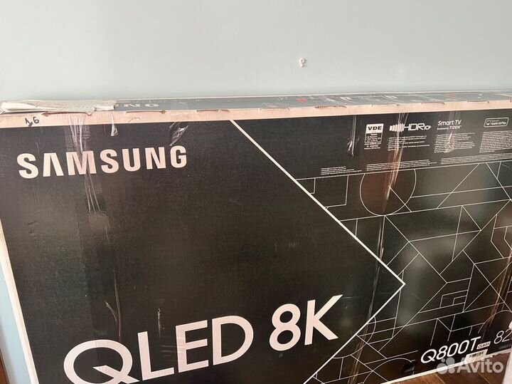 Телевизор Samsung QE82Q800T 82 дм SMART TV 8K qled