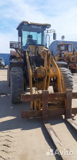 Фронтальный погрузчик SDLG (LGCE) L936, 2014