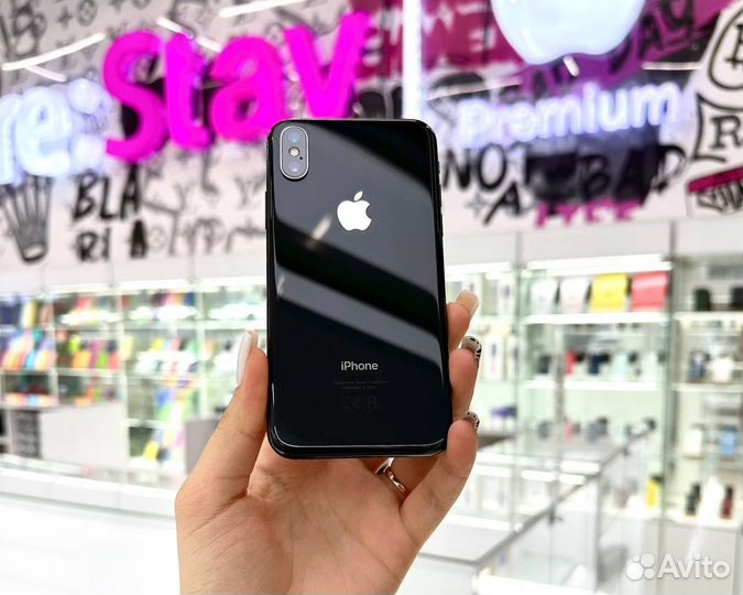 iPhone X, 64 ГБ