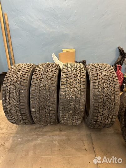 Michelin X-Ice North 3 235/50 R17