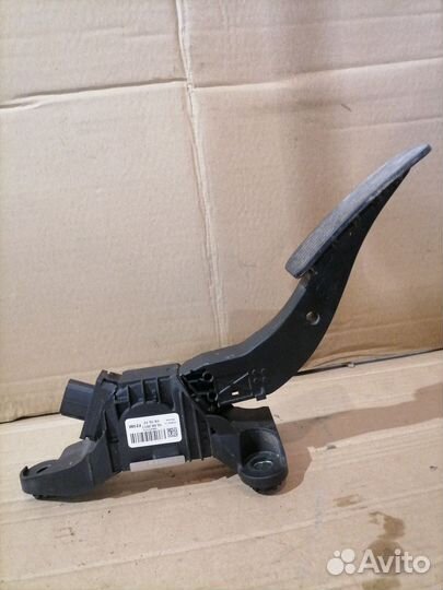 Педаль газа Kia Rio