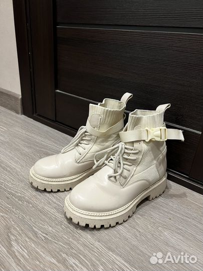 Ботинки женские