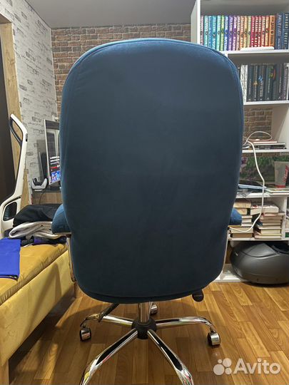 Кресло руковолителя офисное мягкое