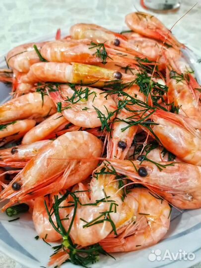 Креветки 90+ на развес и в коробках 5кг