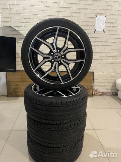 Оригинальные диски на mercedes 213 e53 amg r19