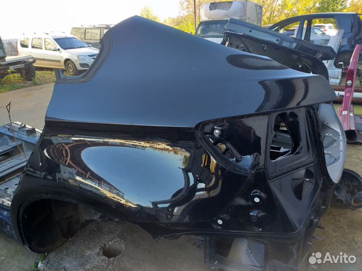 Задняя левая четверть крыло BMW X6 E71