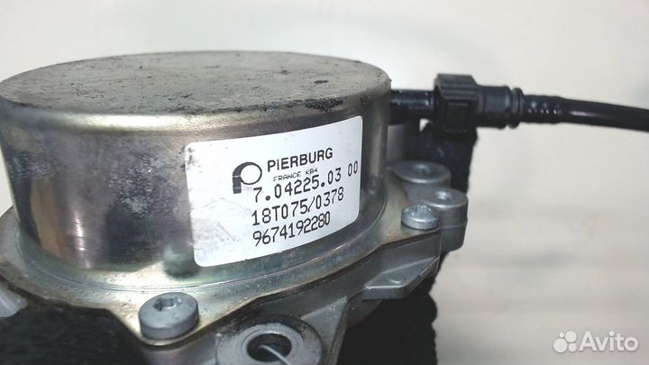 Насос вакуумный Ford Kuga 2016, 2018