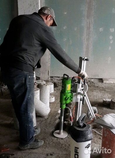 Алмазное бурение(сверление) отверстий. Алмазная ре