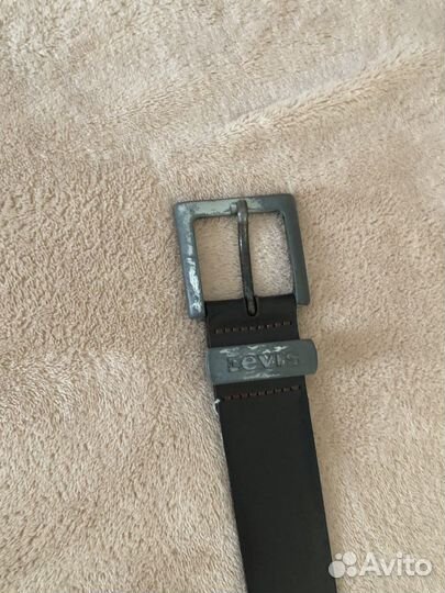 Мужской ремень levis