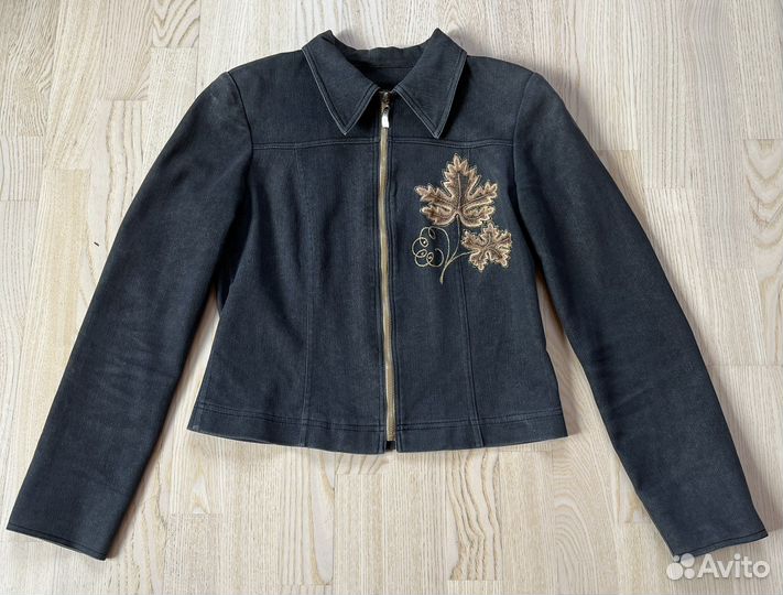 Костюм для девочки, девушки с вышивкой 26 размер