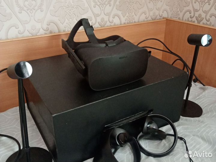 Комплект oculus rift cv1(без кабеля к vr)