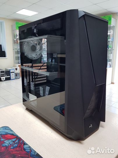 Корпус AeroCool Miditower Visor