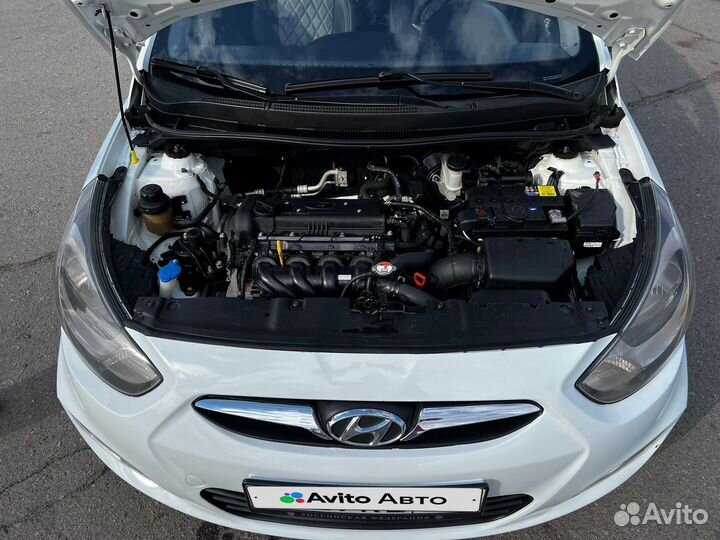 Hyundai Solaris 1.4 AT, 2013, 140 000 км