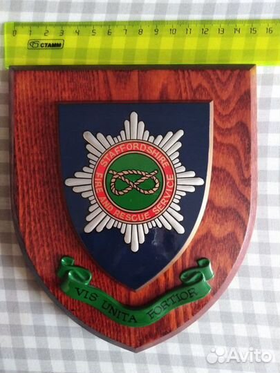 Деревянный настенный знак/герб пожарной охраны