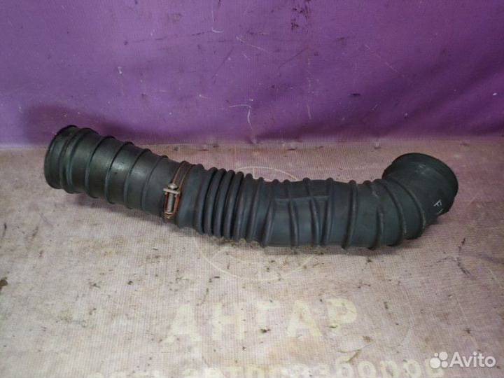 Патрубок воздушного фильтра Peugeot 4007 DW12 2008