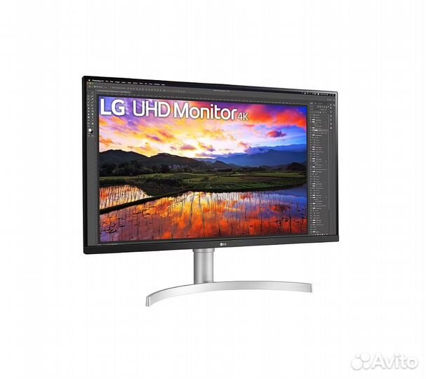 Монитор LG 31.5