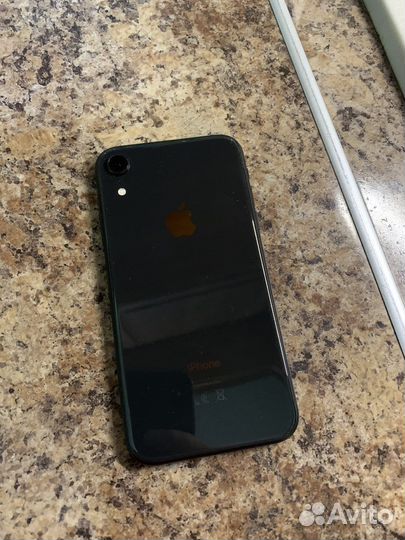 iPhone Xr, 64 ГБ