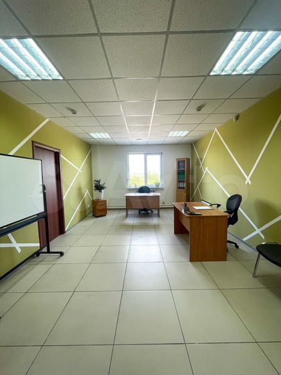 Офисные помещения, 230 м²