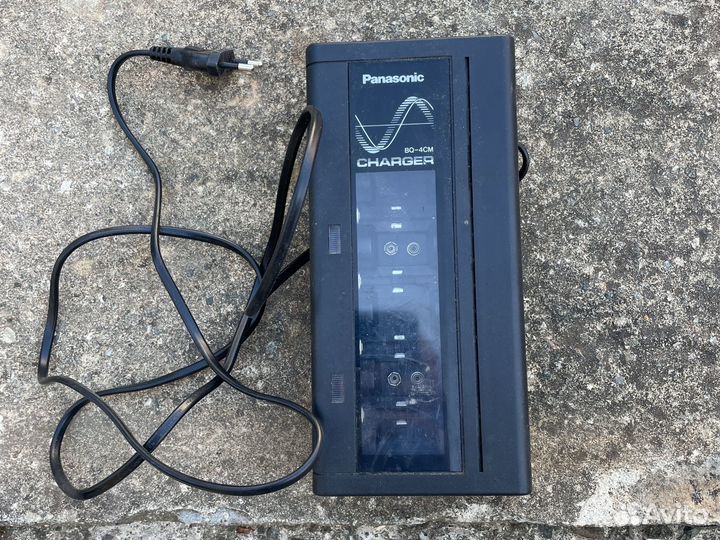 Зарядное устройство Panasonic для акку BQ-4CM