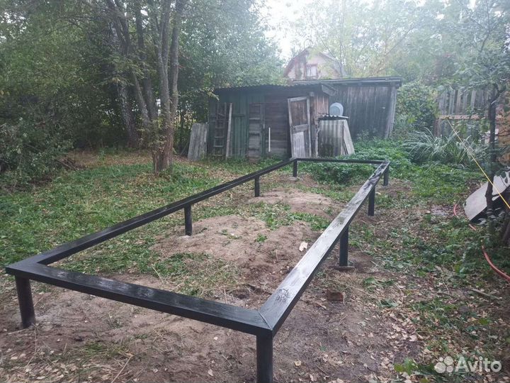 Монтаж винтовых свай, фундамент на винтовых сваях