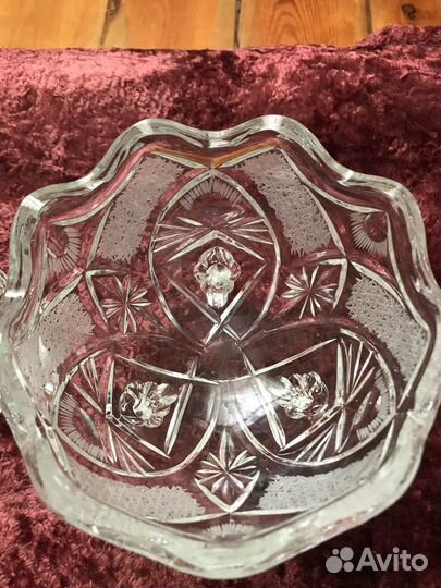 Ваза хрустальная