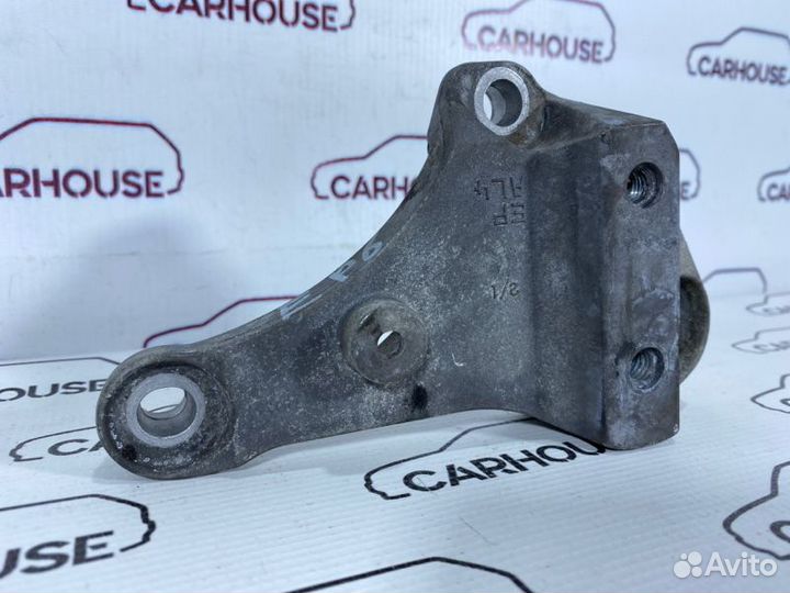 Кронштейн АКПП Peugeot 308 euro 4 1.6 EP6 120 Л