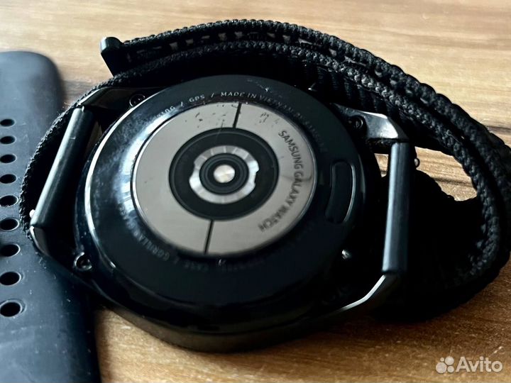 Умные часы Samsung Galaxy Watch3 45мм