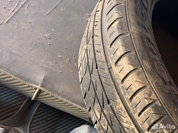 Feu Vert Efficiency+ 215/60 R17