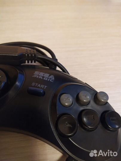 Два джойстика для sega цена за оба