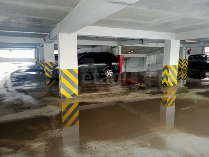 Машиноместо, 15 м²