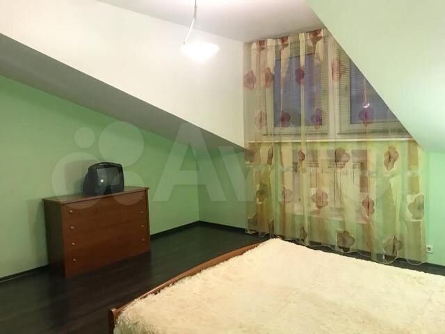 2-к. квартира, 58 м², 8/8 эт.