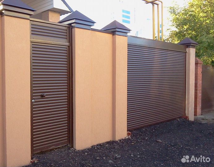 Ворота гаражные роллетные Алютех 2500х2200 мм