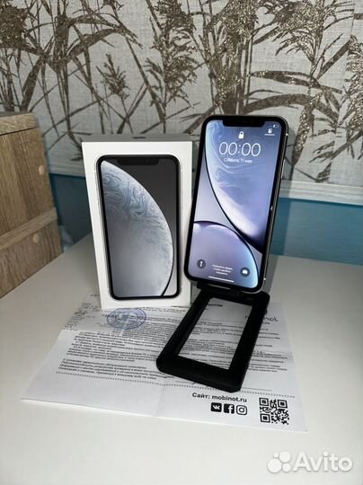 iPhone Xr, 64 ГБ